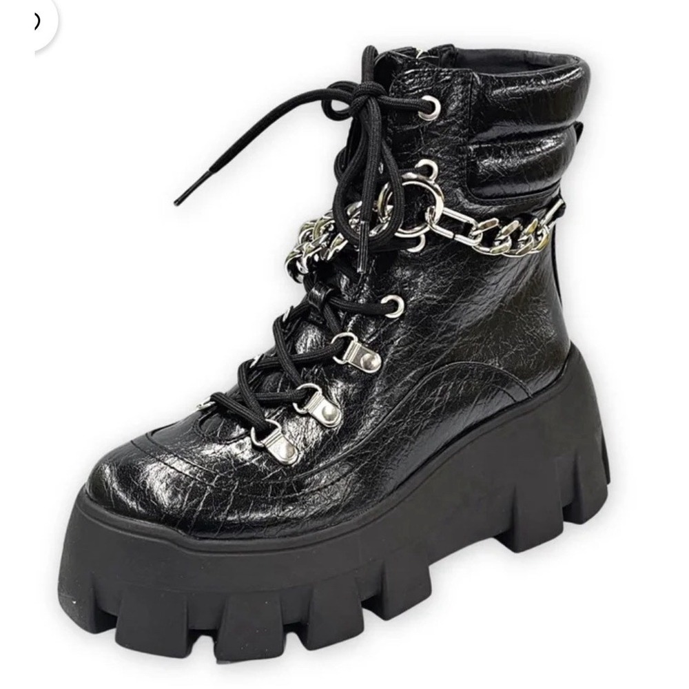 Circus NY Aidyn black chain-detail ankle boots Size 6.5 Grunge Goth Lug Sole